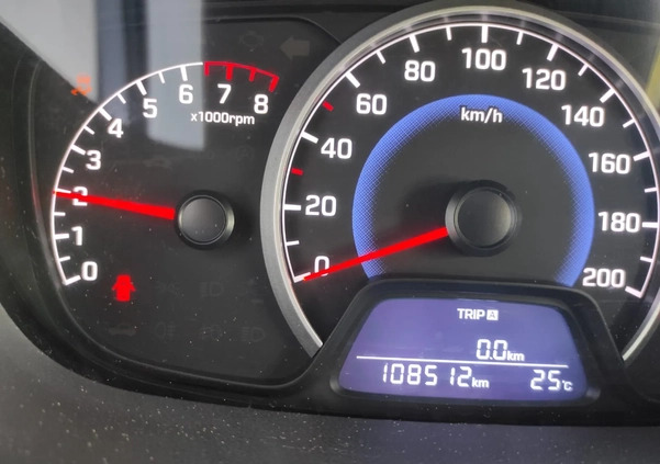 Hyundai i10 cena 15000 przebieg: 108500, rok produkcji 2016 z Żywiec małe 172